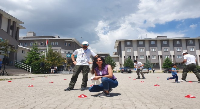 Erzurum'da düzenlenen Oryantiring kursunda birinci Hakkari'den 